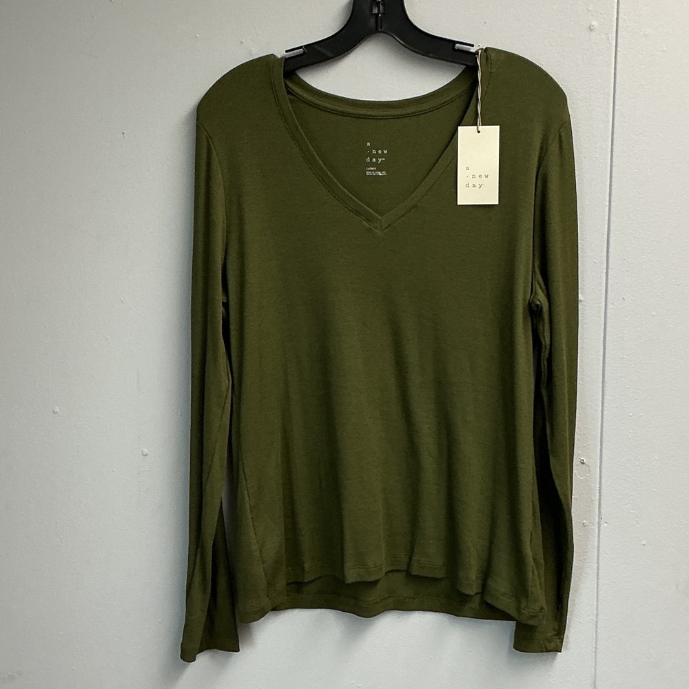 a new day Forest Green V-Neck Long Sleeve Tee